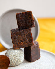Farmveda Kohlapuri Jaggery Cubes| Natural, Unrefined & Chemical-Free | Desi Gud | Energy Booster & Iron Rich | 100% Natural | Farm Sourced