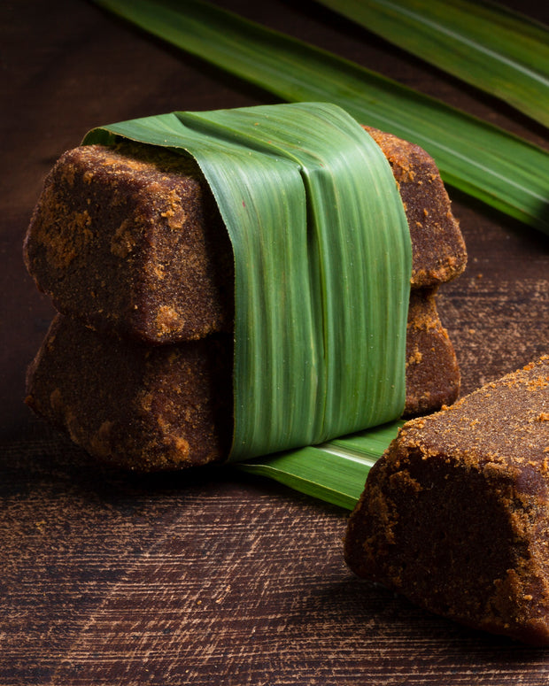 Farmveda Jaggery Cubes | Natural & Chemical-Free | Rich in Iron | Healthy Sugar Substitute | Energy Booster | No Preservatives | Made from Sugarcane Juice